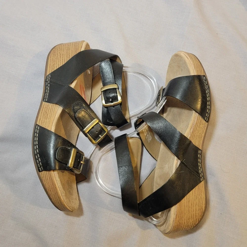 Dansko Lou Black Leather Double Buckle Strap Wedge Sandals Ankle Wrap 41 10.5-11